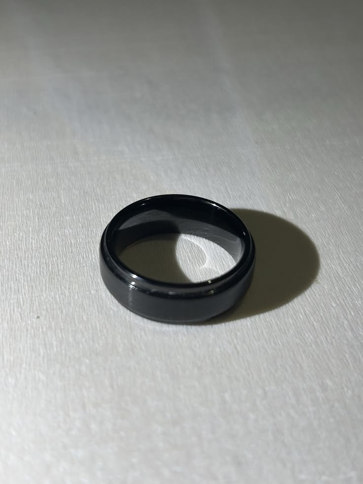 3 Black premium ring